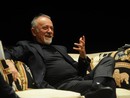 Giorgio Faletti, nel 2011, si racconta sul palco del Teatro Alfieri, in una serata organizzata da Primaradio