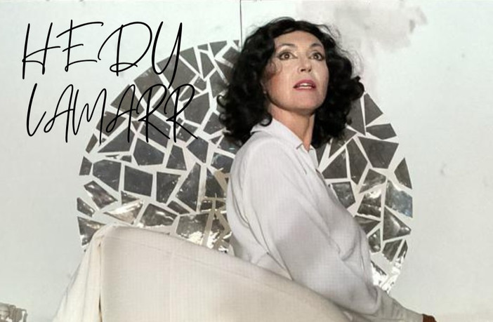 Teatro a Moncalvo: in scena il genio dimenticato di Hedy Lamarr