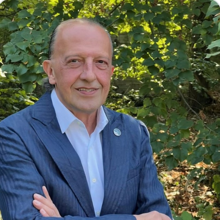 Esercito ad Asti, Ebarnabo: “È necessario, il M5S smetta di negare la realtà” Esercito ad Asti, Ebarnabo: “È necessario, il M5S smetta di negare la realtà”