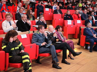 Le immagini del convegno inaugurale (Merphefoto) Le immagini del convegno inaugurale (Merphefoto)