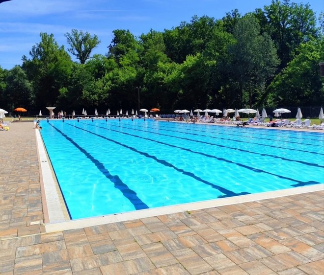 Costigliole d’Asti sostiene i suoi anziani contro il gran caldo: ingressi gratuiti in piscina per tutto il mese di agosto Costigliole d’Asti sostiene i suoi anziani contro il gran caldo: ingressi gratuiti in piscina per tutto il mese di agosto