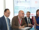 Il sindaco Rasero alla firma com il presidente Cirio Il sindaco Rasero alla firma com il presidente Cirio