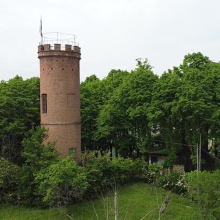 Castagnole delle Lanze protagonista del progetto “Turris”: la torre diventa simbolo di promozione del territorio Castagnole delle Lanze protagonista del progetto “Turris”: la torre diventa simbolo di promozione del territorio