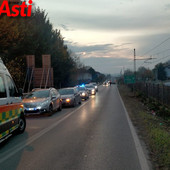 Incidente alle porte di Nizza Monferrato: auto in testa-coda, ferita una giovane e lunghe code Incidente alle porte di Nizza Monferrato: auto in testa-coda, ferita una giovane e lunghe code
