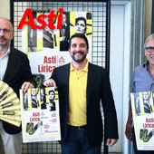 La presentazione del Festival con l'assessore Candelaresi, il sindaco Rasero, il critico musicale Alberto Bazzano e il dirigente Demarchis (Foto Efrem Zanchettin)