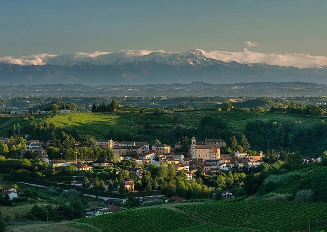 Il mare verde di Castelletto Molina ripreso da Enzo Isaia