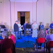 Teatro amatoriale in festa a Valleandona con la Compagnia del Cenacolo
