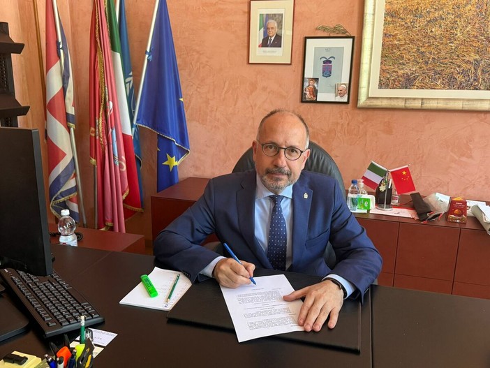Maurizio Rasero si dimette da presidente della Provincia di Asti: guida temporanea a Simone Nosenzo