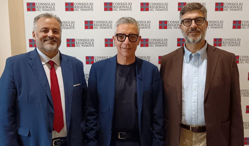 Nell'immagine, da sinistra a destra, i consiglieri Isnardi, Ravetti e Calderoni Nell'immagine, da sinistra a destra, i consiglieri Isnardi, Ravetti e Calderoni