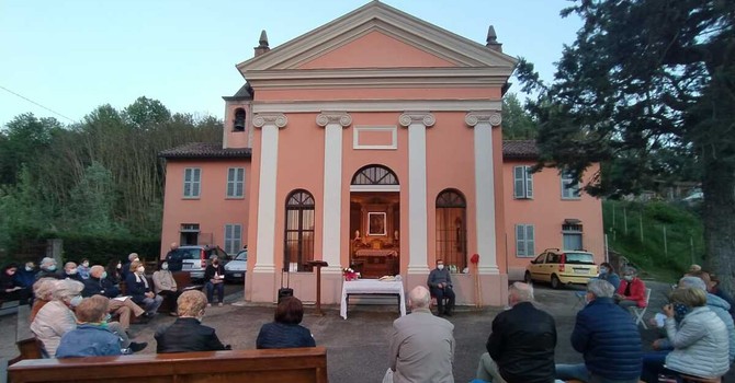 Vallarone, torna la festa al Santuario della Madonna di Pompei Vallarone, torna la festa al Santuario della Madonna di Pompei