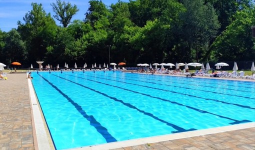 Costigliole d’Asti sostiene i suoi anziani contro il gran caldo: ingressi gratuiti in piscina per tutto il mese di agosto Costigliole d’Asti sostiene i suoi anziani contro il gran caldo: ingressi gratuiti in piscina per tutto il mese di agosto