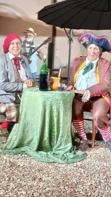 Successo a Mongardino per “Bonet and marmalade con nonna Liz”: applausi per il Dusio d’Oro Successo a Mongardino per “Bonet and marmalade con nonna Liz”: applausi per il Dusio d’Oro