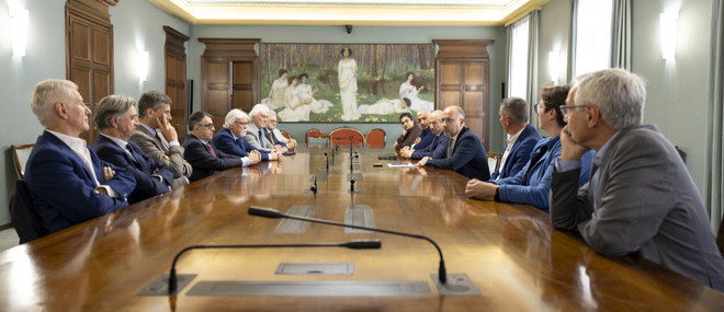 Il tavolo d'incontro