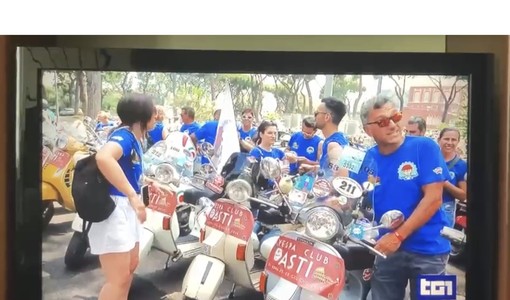 Asti protagonista ai festeggiamenti per gli 80 anni della Vespa: i vespisti finiscono anche al TG1