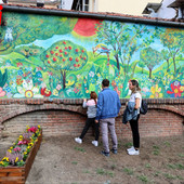 Il murale nel cortile (MerfePhoto)