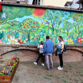 Il murale nel cortile (MerfePhoto)