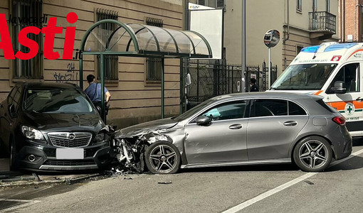 Asti, via Pietro Micca chiusa al traffico per incidente [ARTICOLO IN AGGIORNAMENTO]