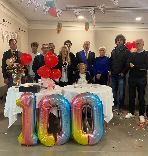 Asti, Irma Piano compie 100 anni: festa alla Casa Mia del Palucco