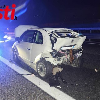 La 500 su cui viaggiavano Matilde Baldi e la madre, dopo il tragico incidente