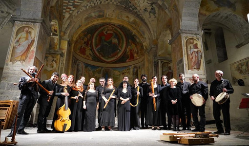 “Vengo a Te, Madre Maria”: a Vezzolano rivivono i Libri d’Ore tra musica e devozione