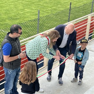 Addio a Pinuccio, genio e cuore del Pro Villafranca: l’ultimo saluto al “numero dieci”