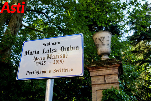 L'intitolazione della scalinata a Marisa Ombra (Merphefoto)