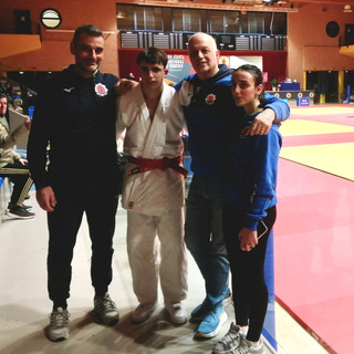 Nell'immagine, da sinistra a destra: Lorenzo Aloise, Francesco Grandi, Gianni Balladelli e Ginevra Aloise