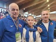 Gianni Balladelli (a sinistra) e Loris Valente con Isabella Farauanu