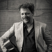 Chitarra da star al Foro Boario, domenica il concerto di Alessio Nebiolo