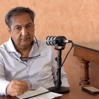 Khosro Nikzat