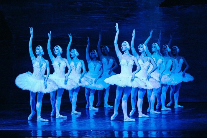 L'incanto di Čajkovskij al Teatro Alfieri: torna il balletto icona dell'Ottocento L'incanto di Čajkovskij al Teatro Alfieri: torna il balletto icona dell'Ottocento