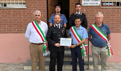Carabinieri, il capitano Lorenzo Conti saluta la Compagnia di Canelli dopo quattro anni Carabinieri, il capitano Lorenzo Conti saluta la Compagnia di Canelli dopo quattro anni