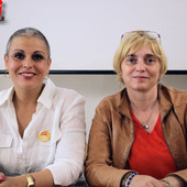 Arianna Franco (Cgil) con la dipendente del Comune di Castel Boglione, Federica Perissinotto