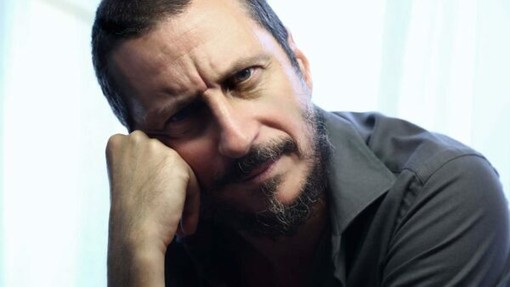 Moncalvo apre la stagione di prosa con Luca Bizzarri Moncalvo apre la stagione di prosa con Luca Bizzarri