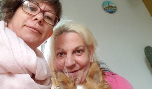 Un'immagine di repertorio di Linda ed Emanuela