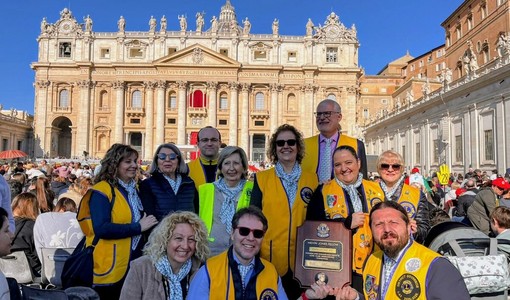 La delegazione Lions in piazza San Pietro
