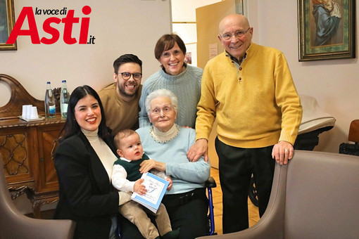 La famiglia Fassi (alle spalle di Pina e Piero la figlia Maura)