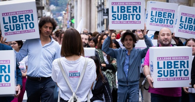 Suicidio assistito, in Piemonte è boom di firme per la legge regionale