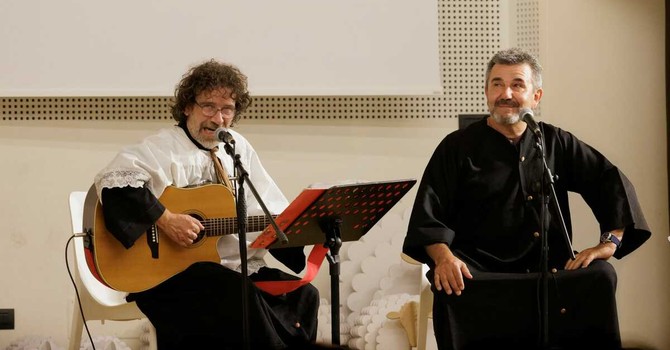 Luca Occelli e Filippo Bessone in una immagine di scena