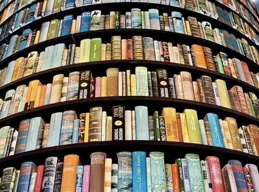 Tra un’opera prima e una tartina: se al Salone del Libro non ci si accontenta più della lettura