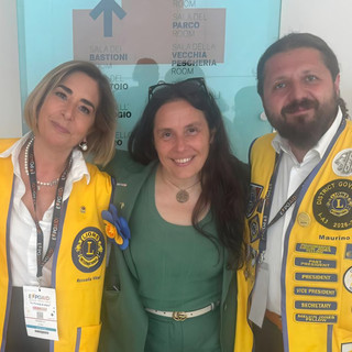 il ministro Alessandra Locatelli con Mauro Imbrenda e Rossella Vitali, presidente nazionale Lions.