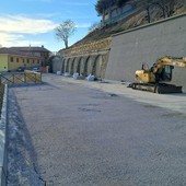 Piazza Castello a La Morra: lavori da 880 mila euro per la sicurezza del versante Piazza Castello a La Morra: lavori da 880 mila euro per la sicurezza del versante
