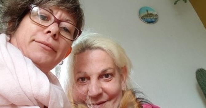 Un'immagine di repertorio di Linda ed Emanuela