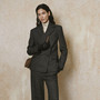 Una moda che evolve insieme a chi la indossa: la proposta firmata Weekend Max Mara Una moda che evolve insieme a chi la indossa: la proposta firmata Weekend Max Mara