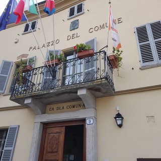 Il Municipio di Castagnole delle Lanze