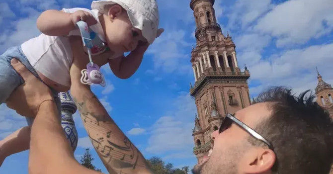 Ludovica con papà Manuel Ludovica con papà Manuel