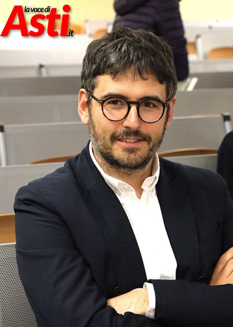 Miravalle all'attacco: "Rasero si dimetta da sindaco, Asti non può avere un primo cittadino dimezzato"