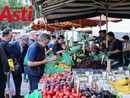 Asti, il Comune affida il noleggio di bagni chimici per il mercato di piazza Campo del Palio