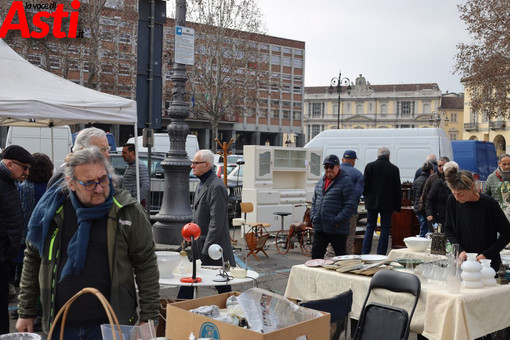 Il Mercatino dell'antiquariato trasloca per fare spazio alla Corritalia: l'edizione del 22 marzo si terrà in piazza Libertà