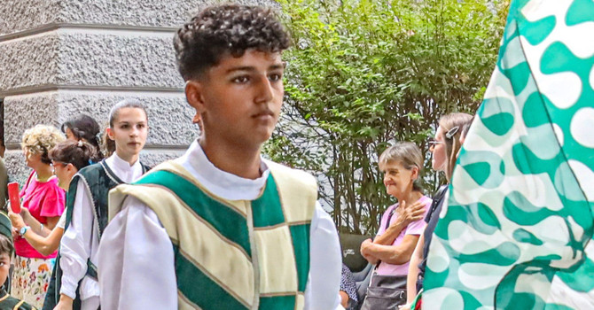 Marco Farinella, giovane vittima del tragico incidente, ritratto da Merfephoto - Efrem Zanchettin, in occasione della Sfilata del Bambini del 2024